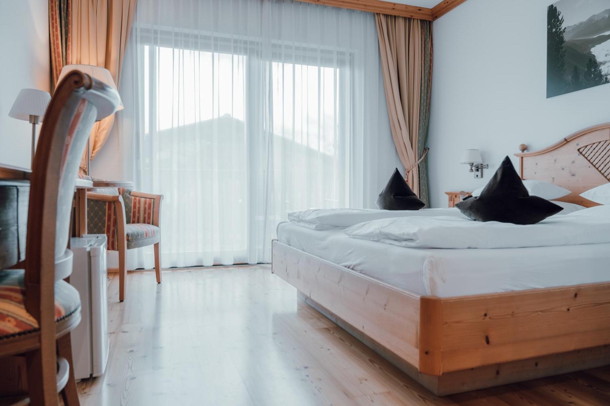 Residence Hotel Alpinum Campo Tures Luaran gambar