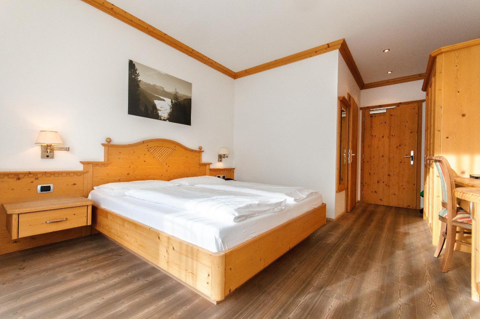 Residence Hotel Alpinum Campo Tures Bilik gambar